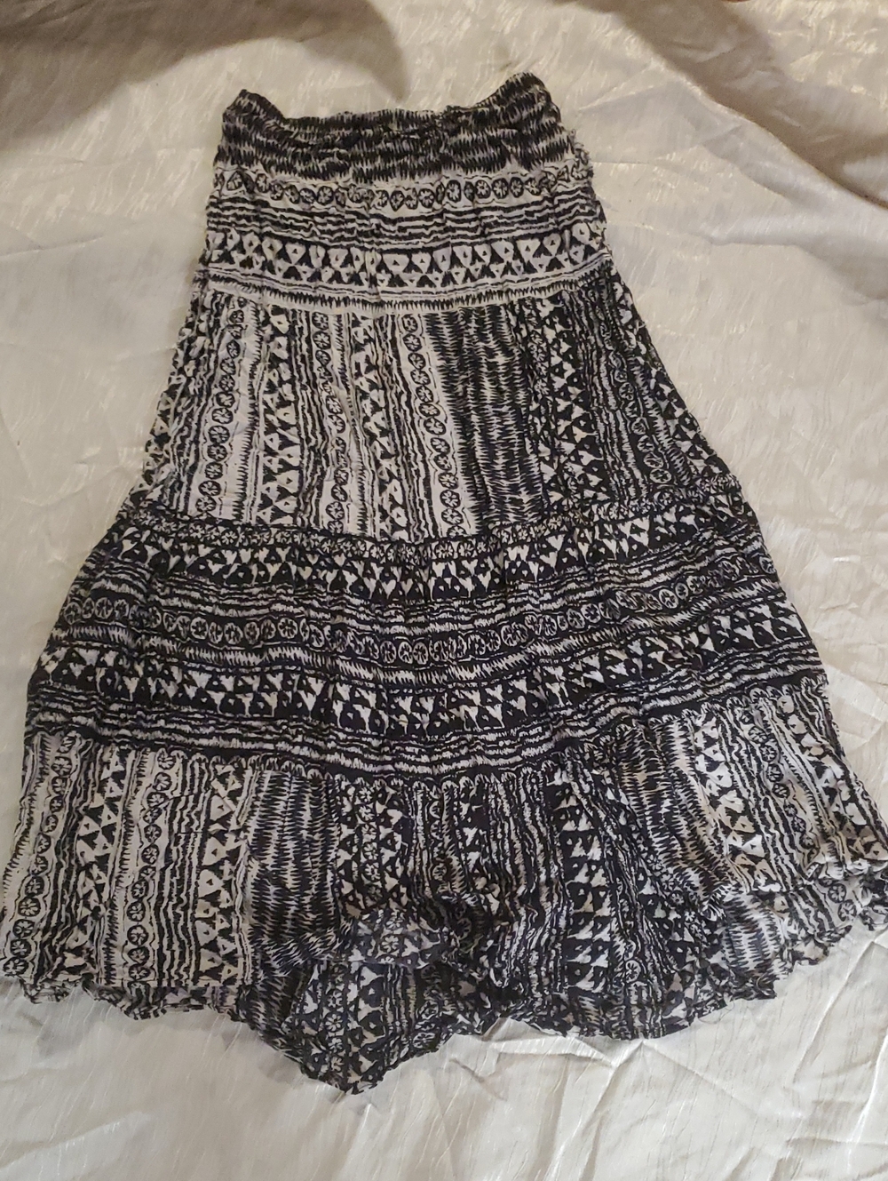 Suzy Shier Black & White Boho Tiered Maxi Skirt